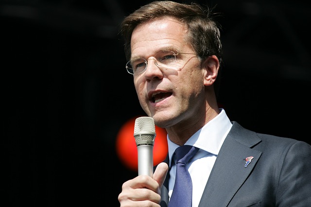 Mark Rutte: 'Ook voor Nederland is een lockdown denkbaar'