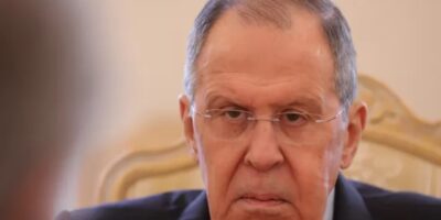 Lavrov: We zijn niet in conflict met de NAVO