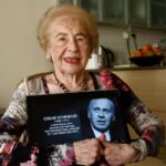 Mimi Reinhardt, de secretaresse van Oskar Schindler, is overleden