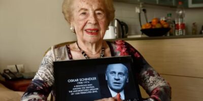Mimi Reinhardt, de secretaresse van Oskar Schindler, is overleden