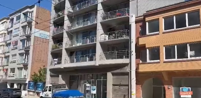 Gruwelijk: Belg (56) probeert van ene naar andere balkon te klimmen en valt naar beneden