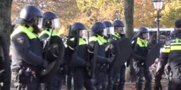 Gemeente Deventer: ''Leuk die protesten, maar ME gaat jullie wegslaan''