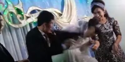 Schokkend: Bruidegom slaat bruid net na trouwerij vol in haar gezicht