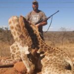 Bekende jager die dieren 'ter vermaak' doodde sterft op identieke wijze
