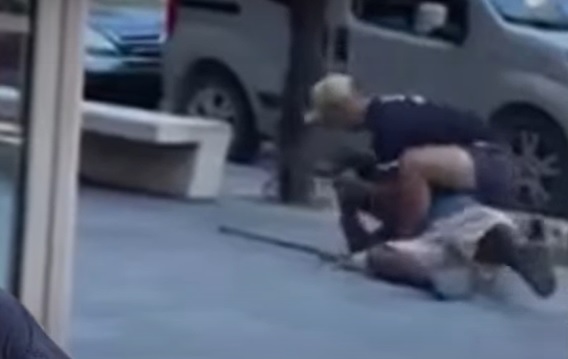 Schokkende video: Straatverkoper doodgeslagen, politie sluit racistisch motief uit