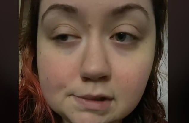 Lyndsi (28) is allergisch voor zwaartekracht: ''Ik kan maximaal 3 minuten staan''