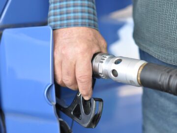 Opgelet: Diesel- en benzineprijzen per morgen keihard omhoog