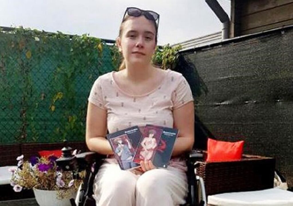 Artsen voeren onnodige operatie uit, Coralie (29) belandt in rolstoel