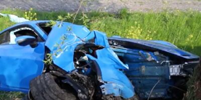 Horrorcrash in Haaften: Peperdure Porsche total loss