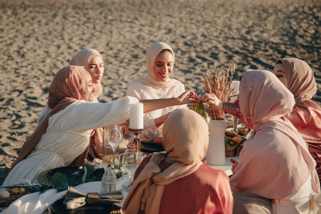 Bekeerde Nederlander eist 'halalstrand': ''Alleen moslims welkom''