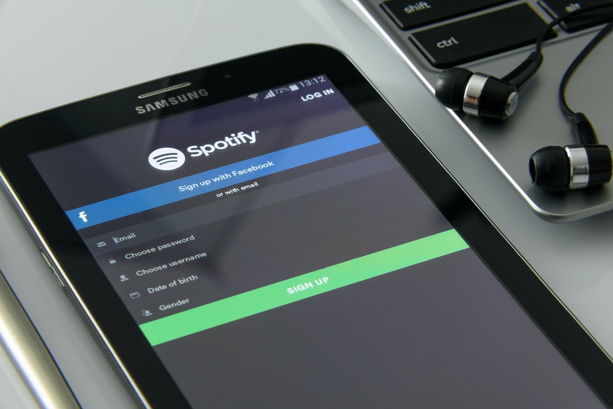 Spotify wordt fors duurder: dit tarief ga je per vandaag betalen
