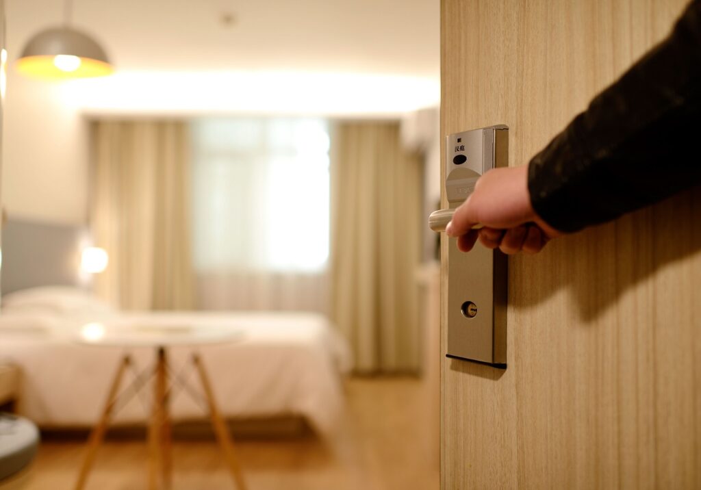Groot onderzoek: Dit zijn de smerigste plekken in een hotelkamer