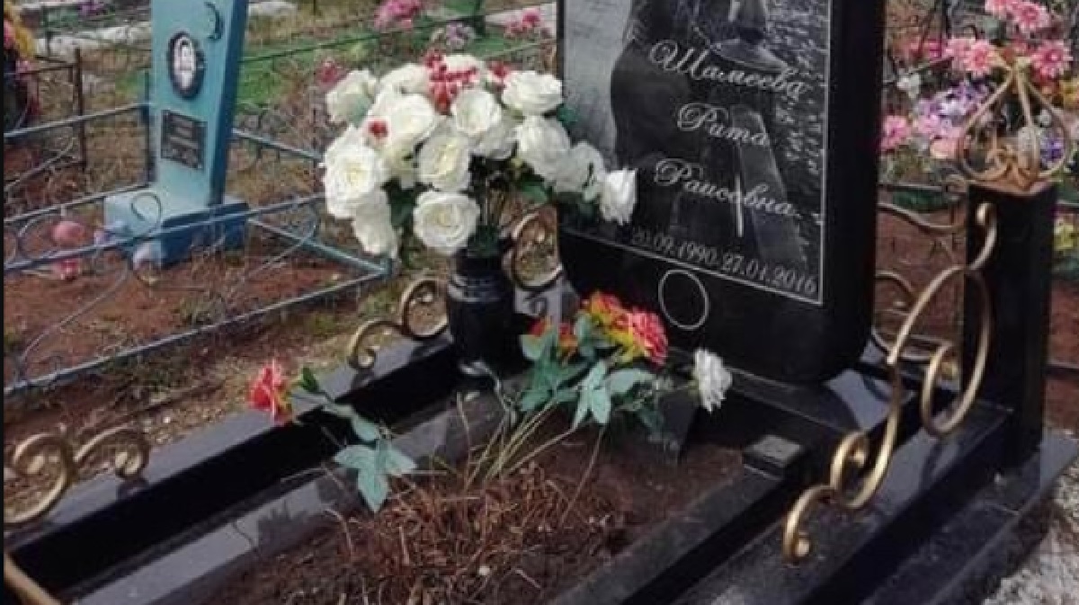 Vrouw (25) krijgt opmerkelijke grafsteen: ''Dit hebben we nog nooit gezien''