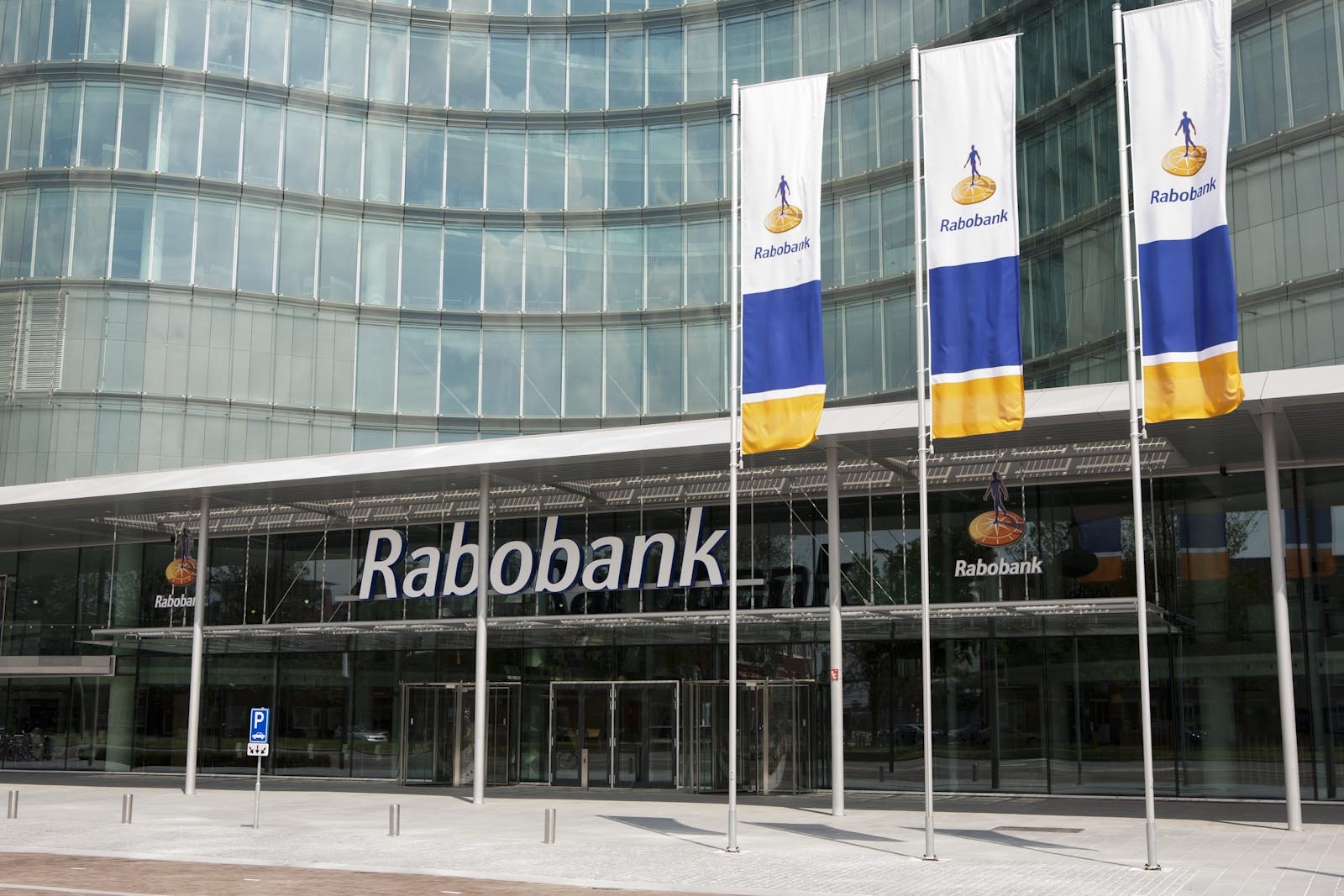 Enorme storing Rabobank: ''Saldo van klanten staat op nul!''