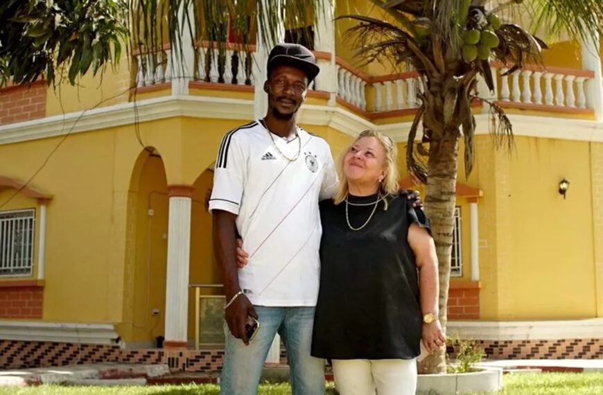 Michelle (58) trouwt met 'rijk model' uit Gambia: ''Ik ben alles wat hij wil''